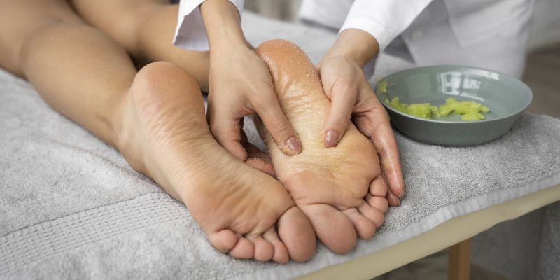 Ayurvedic Treatment for Plantar Fasciitis: The Pain-Free Path