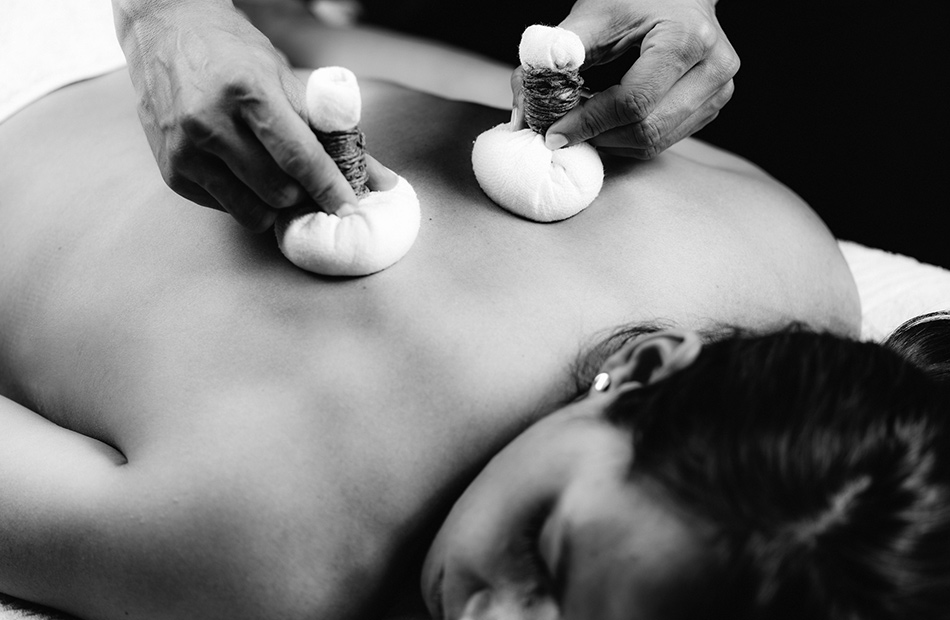 ayurvedic-treatment-for-njavara-kizhi